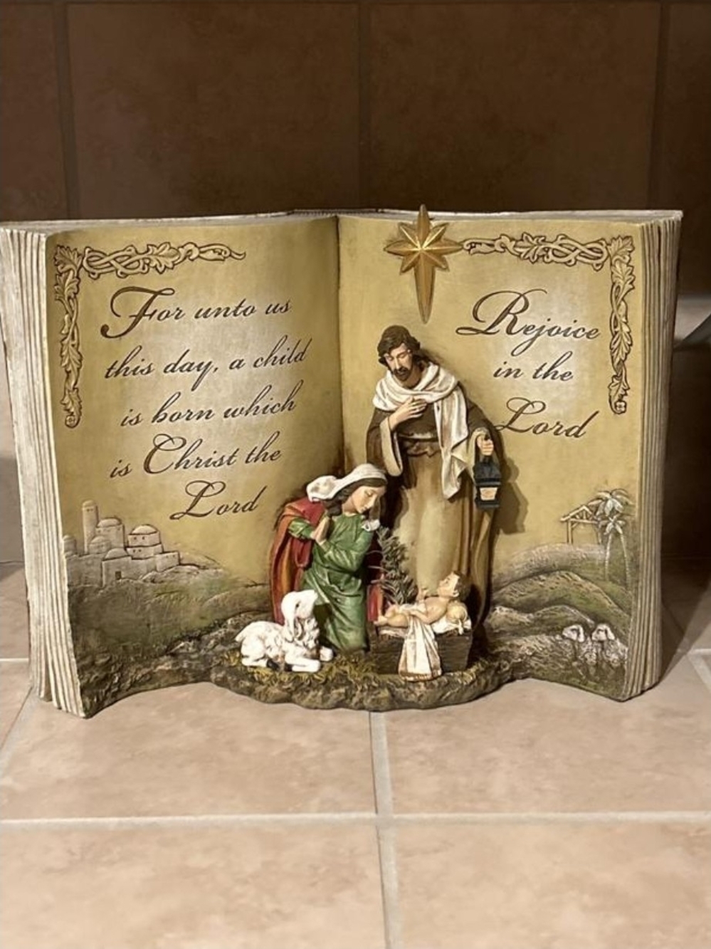 Book-Style Nativity Sculpture - Green and Gold Holiday Décor